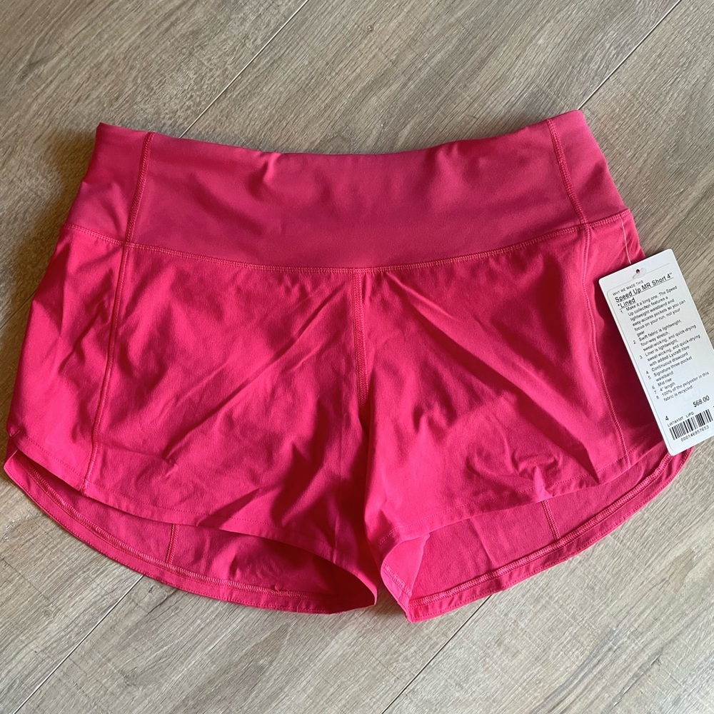 NWT: Speed up MR Shorts 4” LIPGLOSS